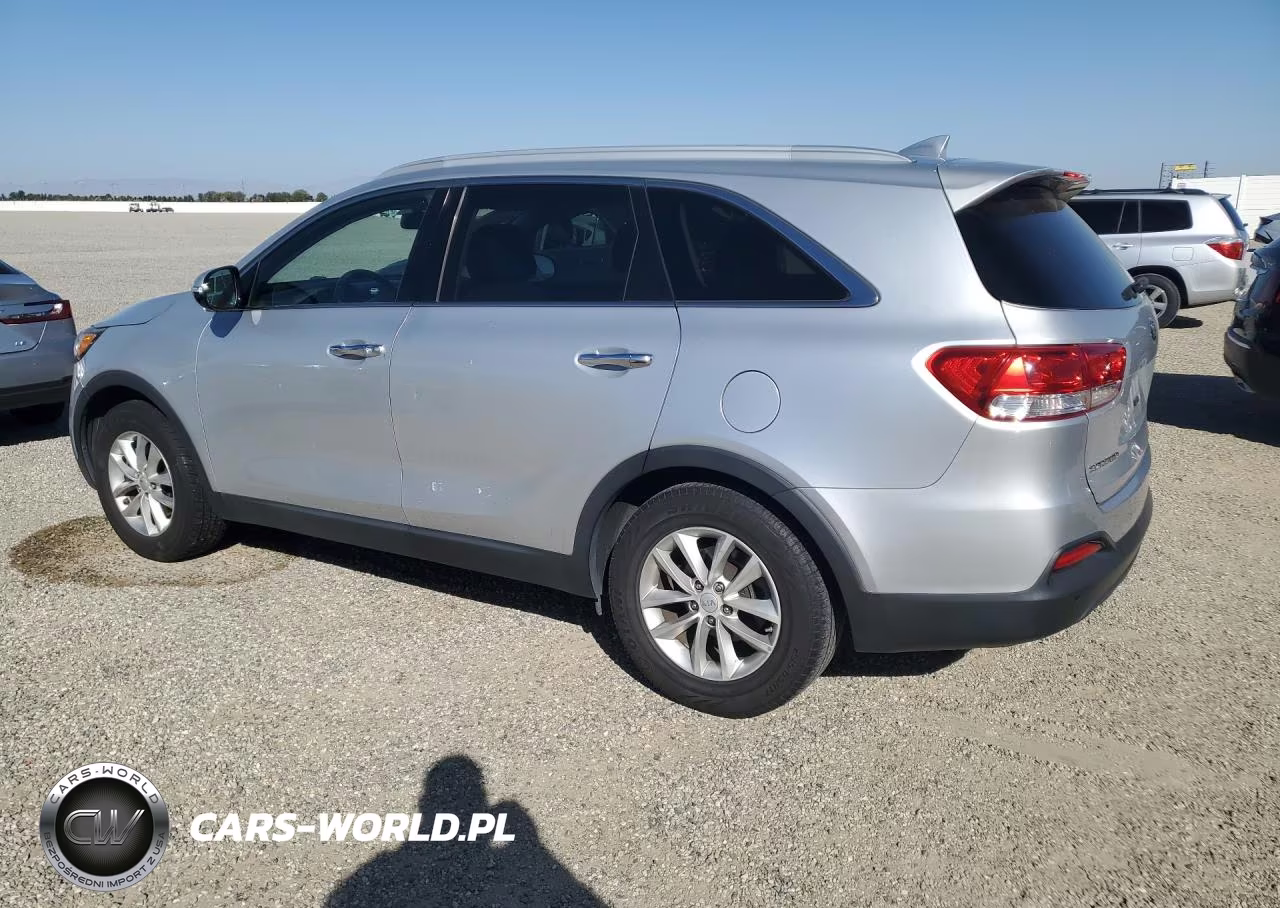 2016 Kia Sorento Lx VIN:5XYPG4A32GG037386 - 2