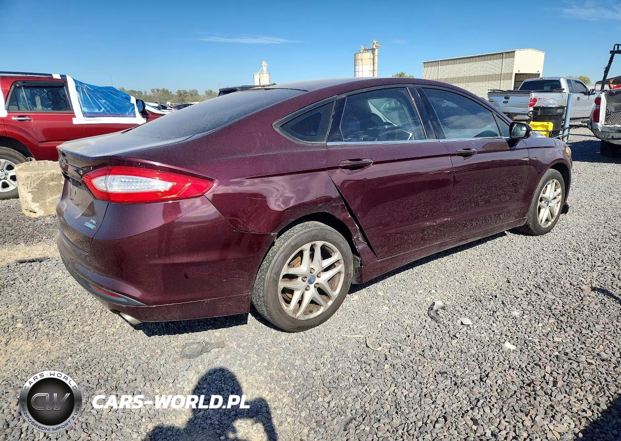 2013 Ford Fusion Se VIN:3FA6P0HR4DR376995 - 3