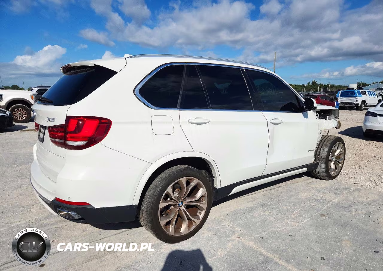 2018 BMW X5 Sdrive35I VIN:5UXKR2C55J0Z20918 - 3