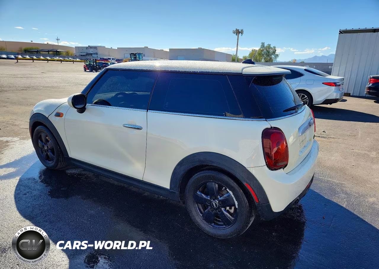2015 Mini Cooper VIN:WMWXM5C53F3B34256 - 2