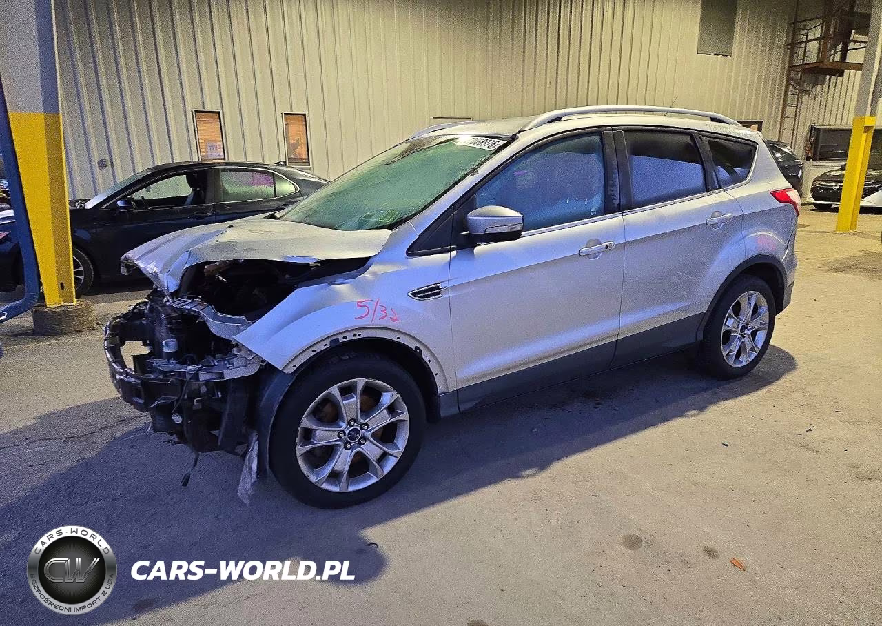 2016 Ford Escape Titanium – zdjęcie 1 z 14