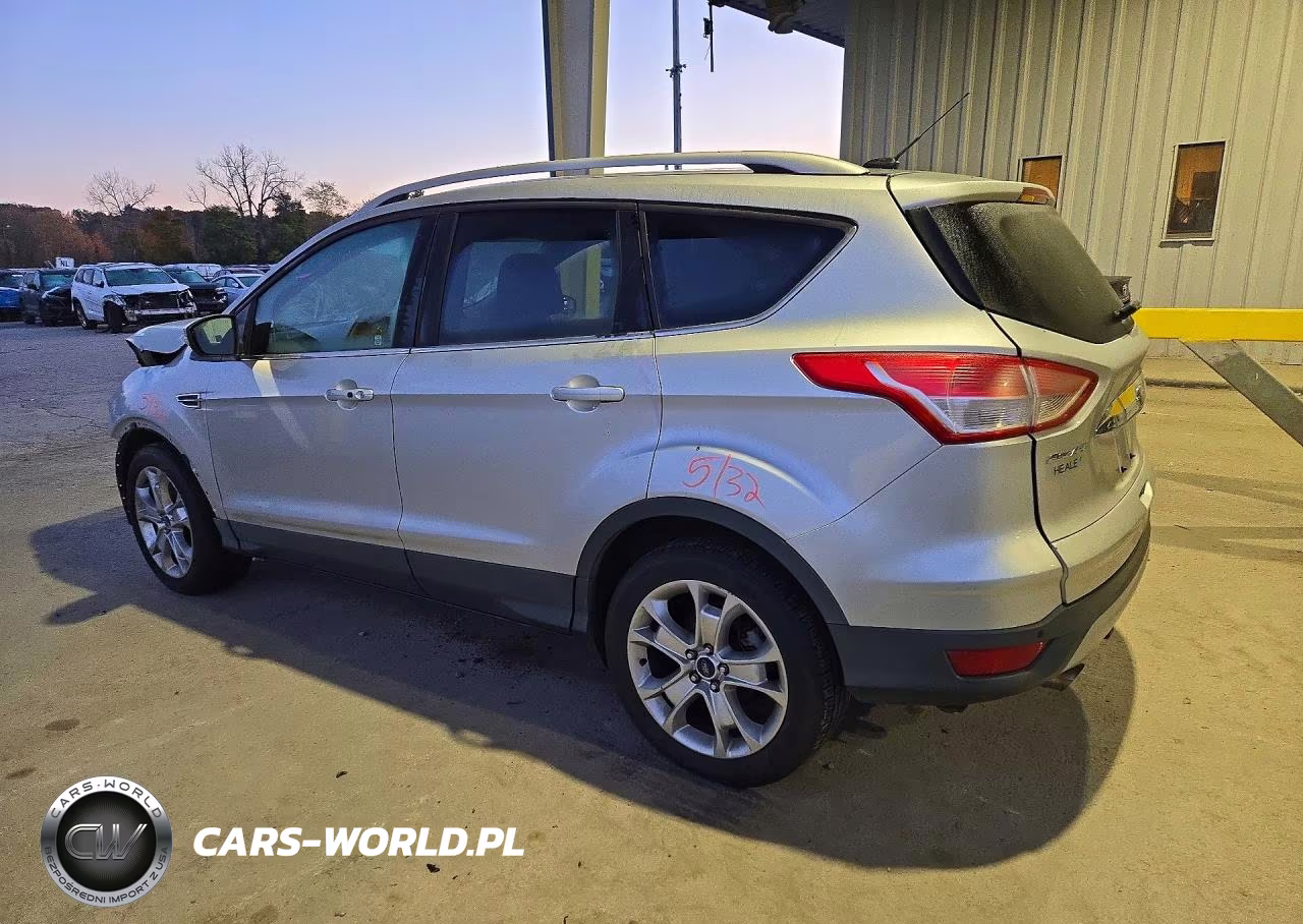 2016 Ford Escape Titanium VIN:1FMCU9J9XGUB18557 - 2