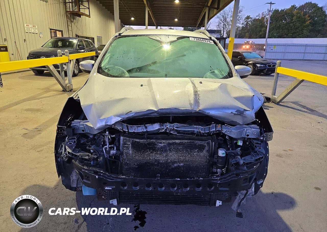 2016 Ford Escape Titanium VIN:1FMCU9J9XGUB18557 - 5