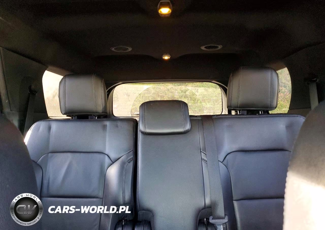 2018 Ford Explorer Xlt VIN:1FM5K8D86JGA10955 - 10
