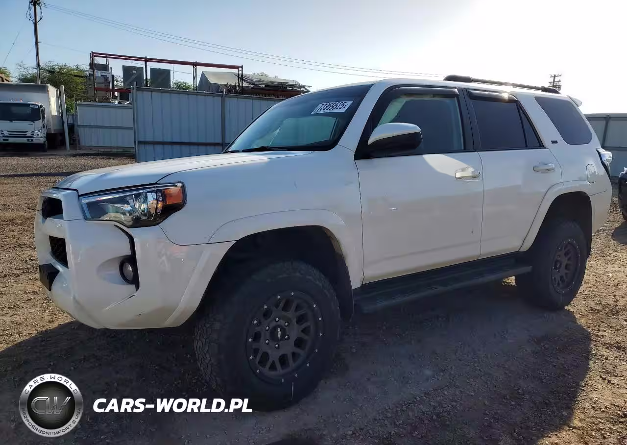 2018 Toyota 4Runner Sr5
