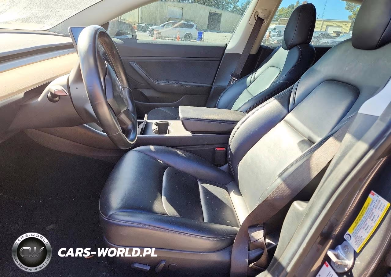 2018 Tesla Model 3 VIN:5YJ3E1EAXJF077502 - 7