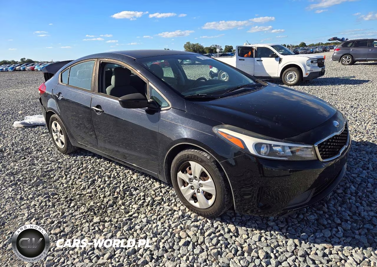 2017 Kia Forte Lx VIN:3KPFL4A77HE127240 - 4