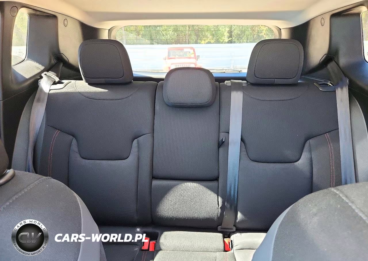 2020 Jeep Renegade Trailhawk VIN:ZACNJBC18LPL90568 - 10