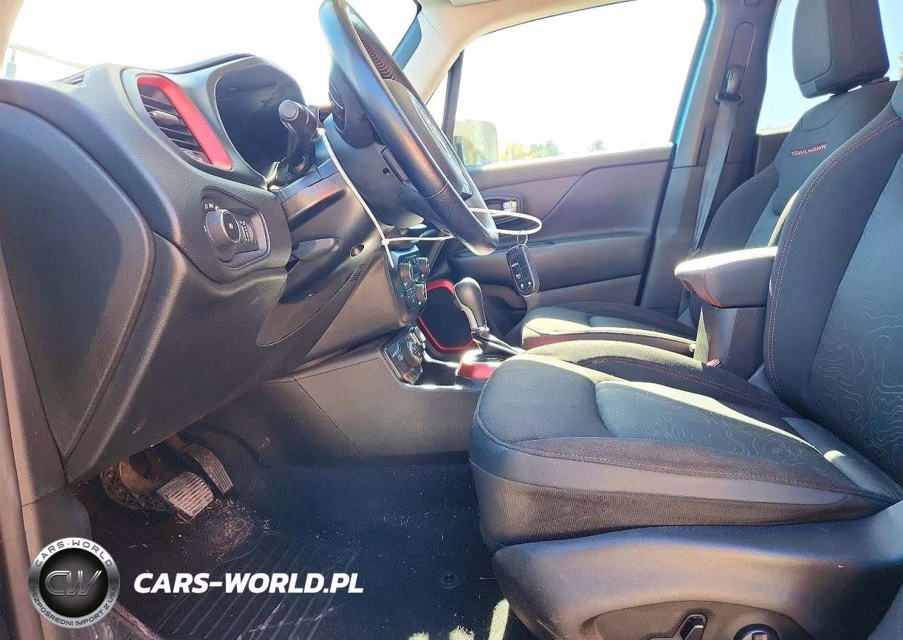 2020 Jeep Renegade Trailhawk VIN:ZACNJBC18LPL90568 - 7