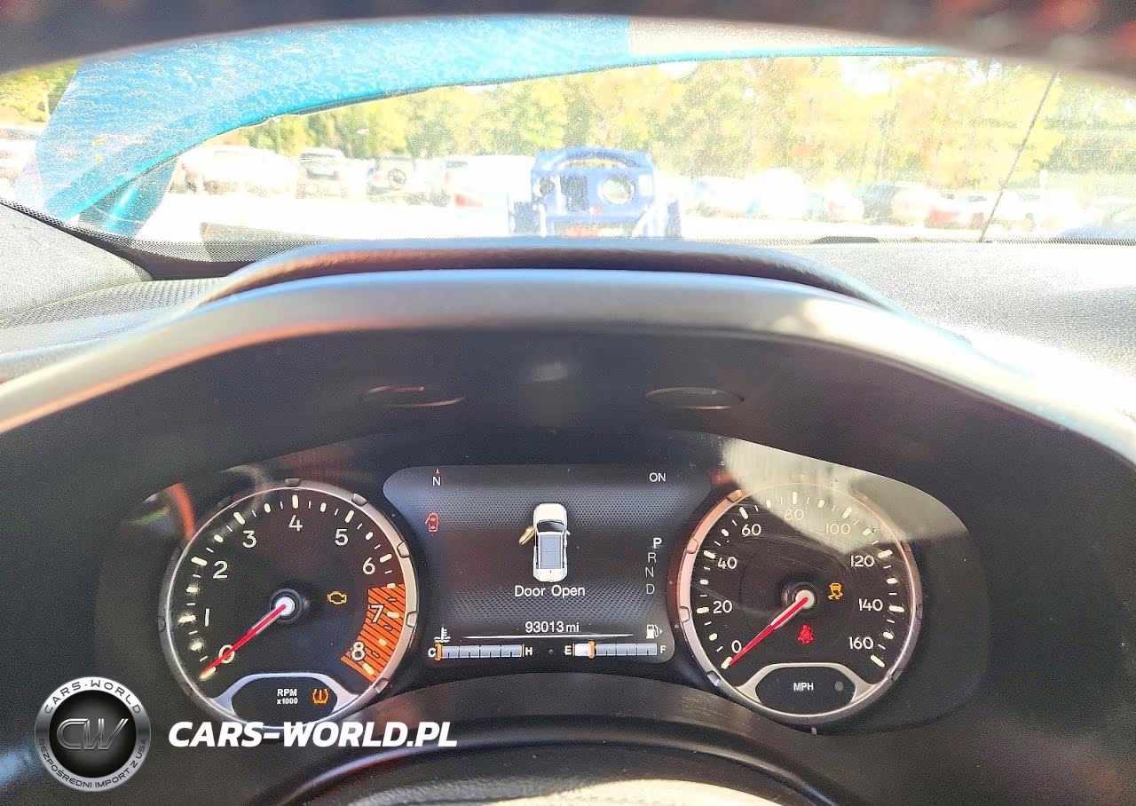 2020 Jeep Renegade Trailhawk VIN:ZACNJBC18LPL90568 - 9