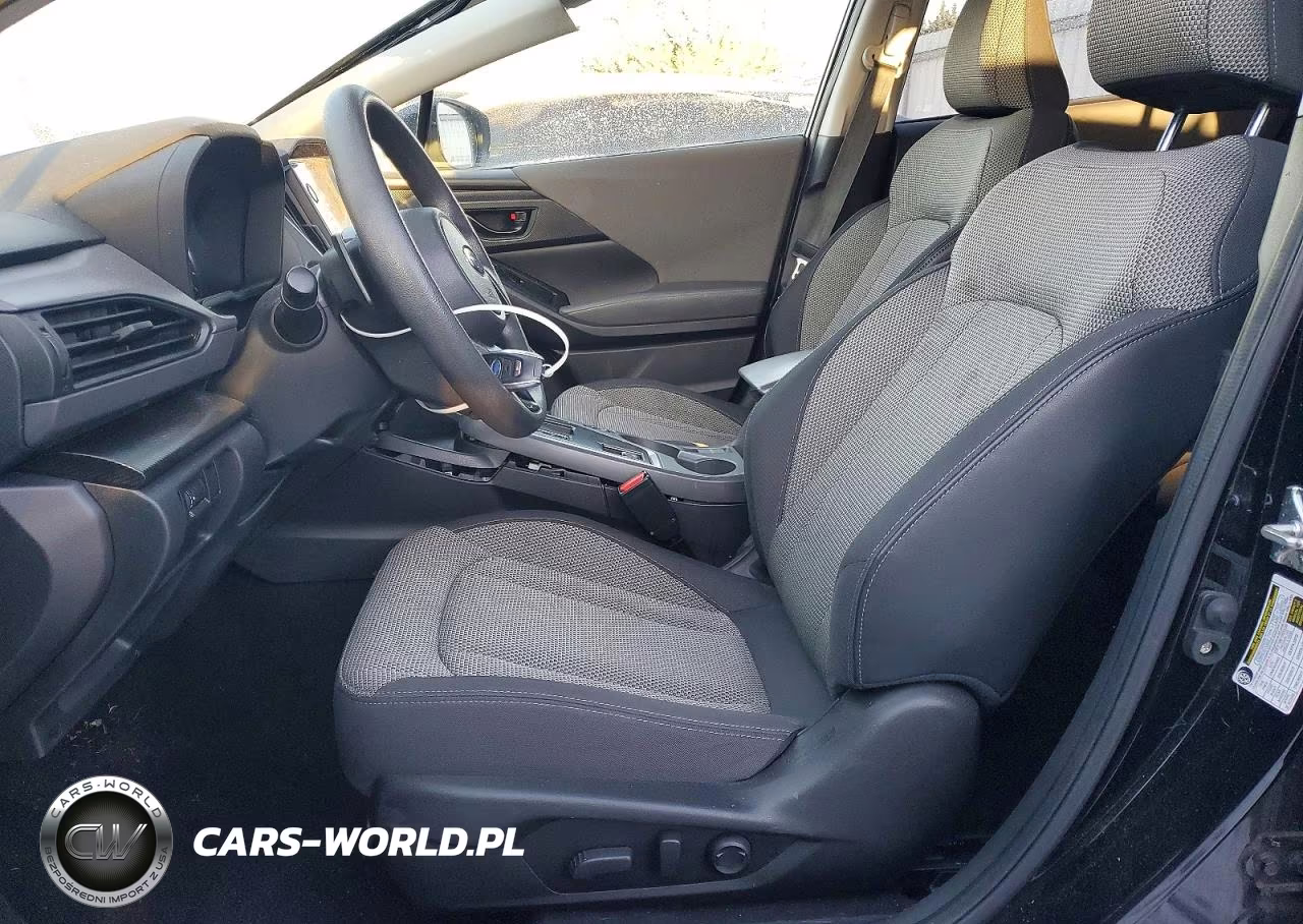 2024 Subaru Crosstrek Premium VIN:JF2GUADC5R8207934 - 7