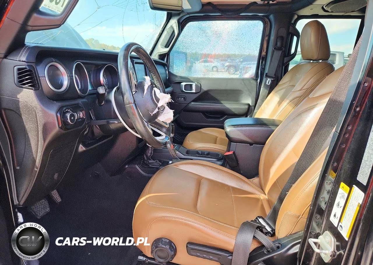 2020 Jeep Wrangler Unlimited Sahara VIN:1C4HJXEN1LW153405 - 7