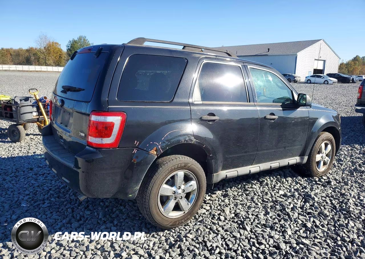 2011 Ford Escape Xlt VIN:1FMCU9DG1BKA73331 - 3