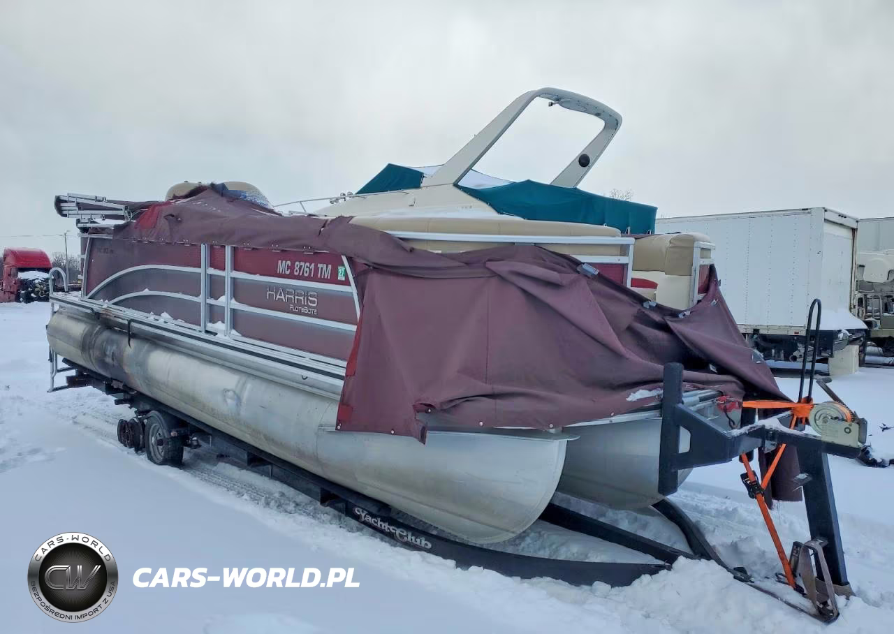 2013 Mercury Boat