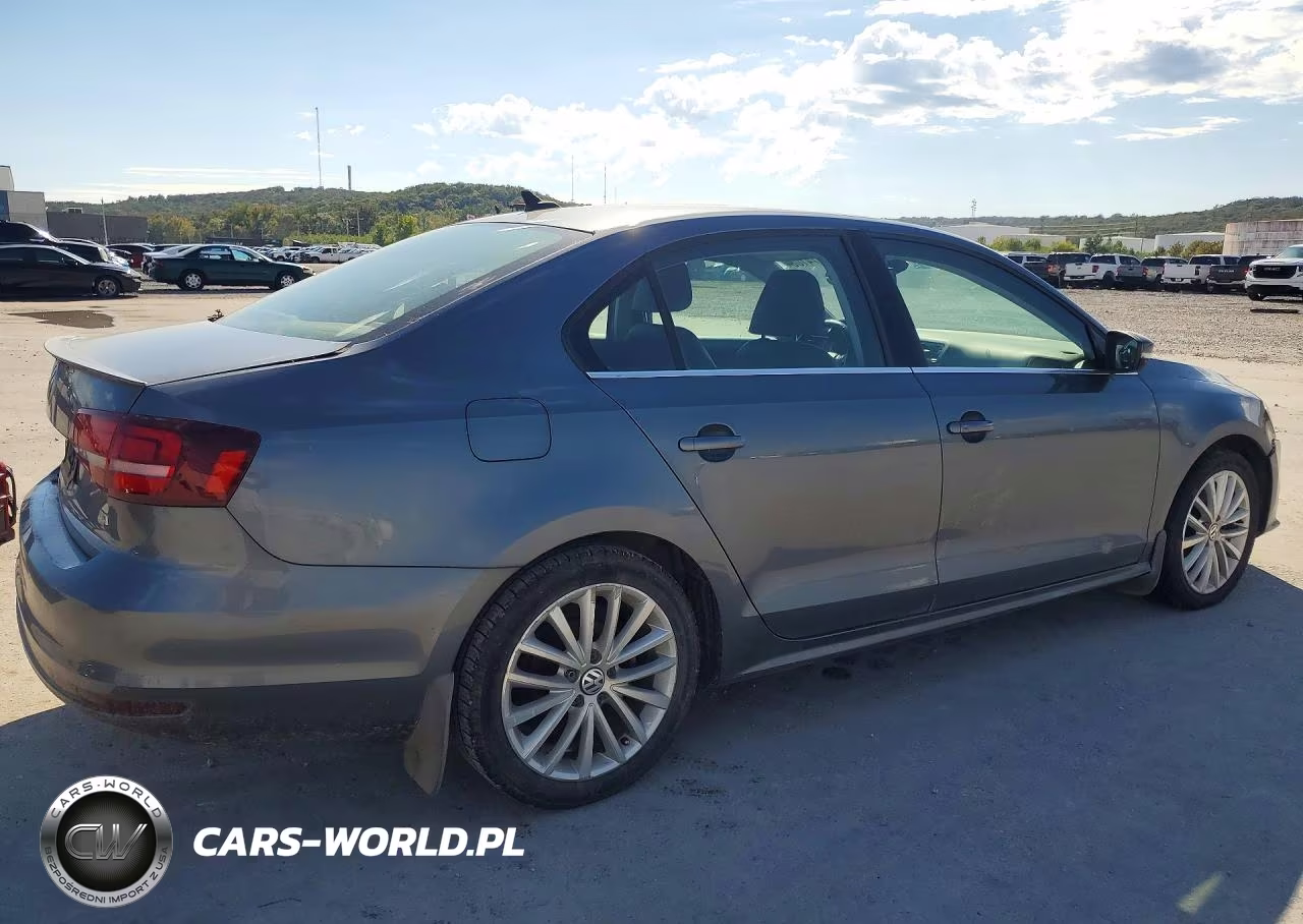 2016 Volkswagen Jetta Sel VIN:3VWL07AJ5GM324935 - 3