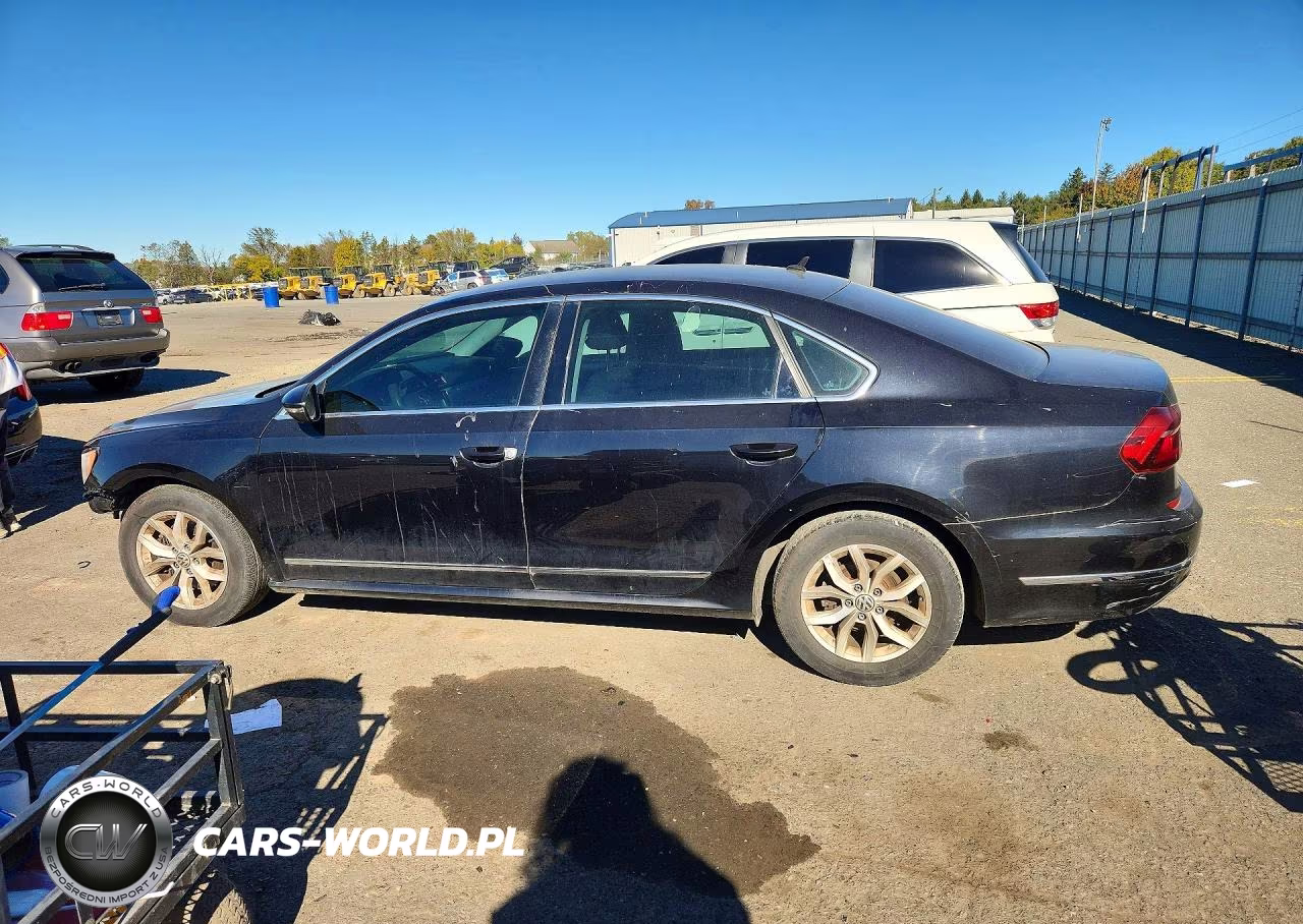 2017 Volkswagen Passat S VIN:1VWAT7A35HC052888 - 2