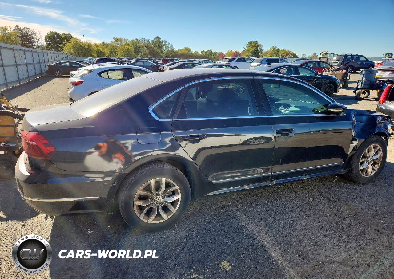 2017 Volkswagen Passat S VIN:1VWAT7A35HC052888 - 3