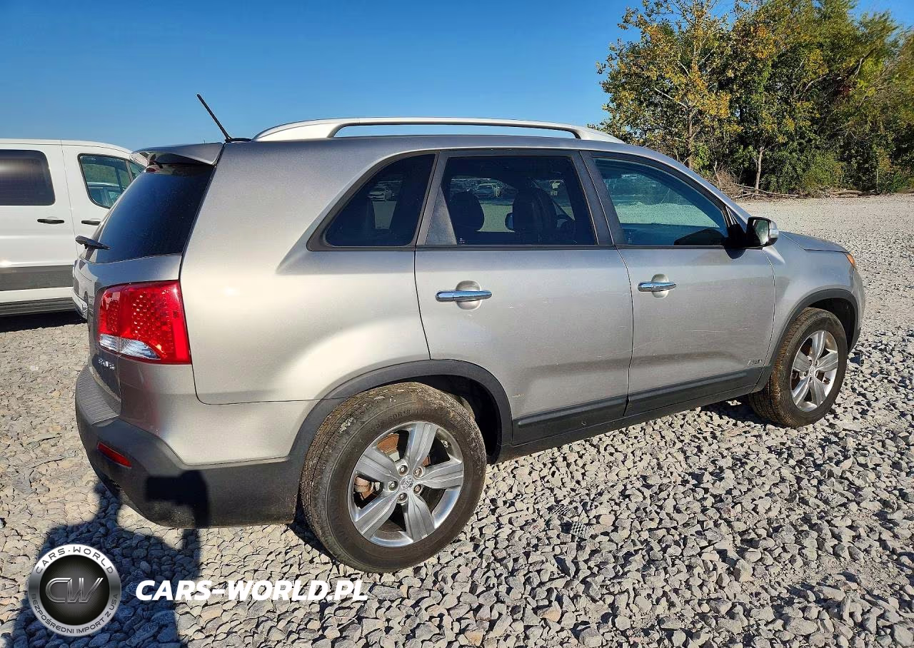 2013 Kia Sorento Ex VIN:5XYKUDA29DG355575 - 3