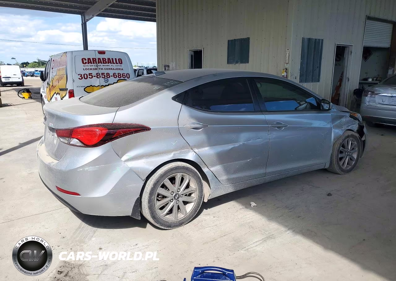 2016 Hyundai Elantra Se VIN:5NPDH4AE8GH731235 - 3