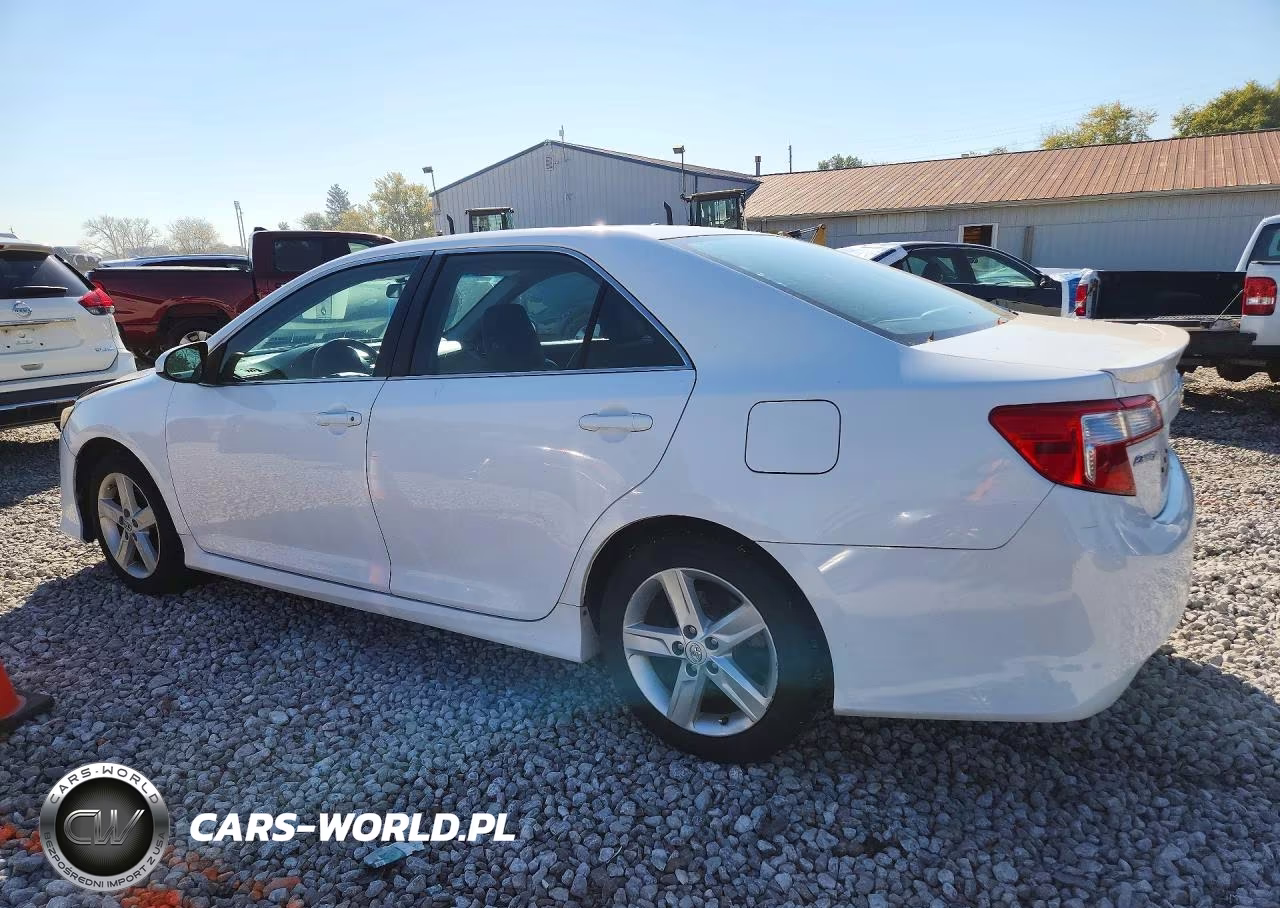 2014 Toyota Camry Se VIN:4T1BF1FK3EU334945 - 2