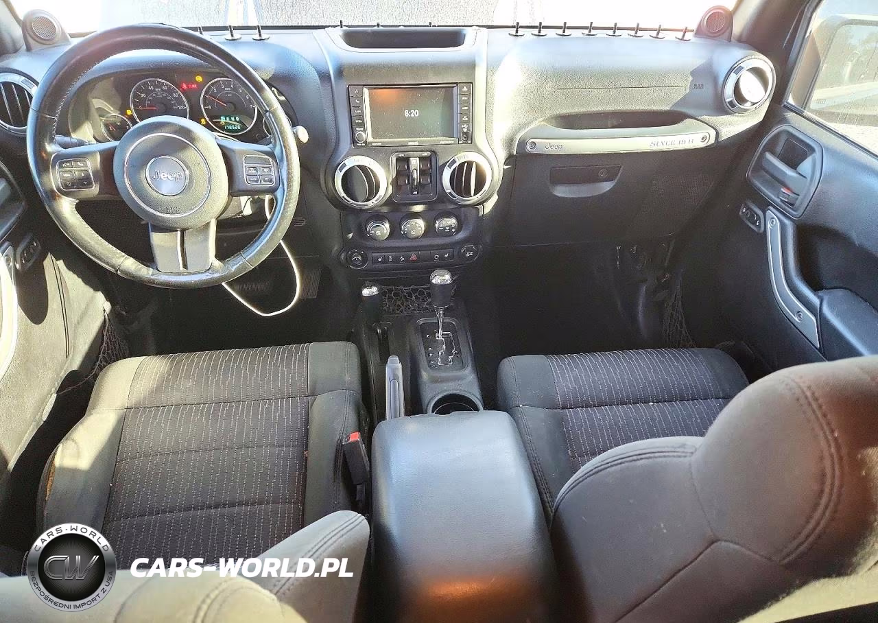 2012 Jeep Wrangler Unlimited Sahara VIN:1C4HJWEG8CL153222 - 8