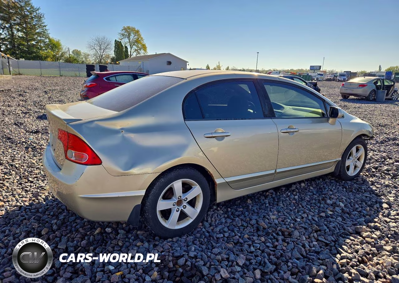 2008 Honda Civic Sedan VIN:1HGFA16518L068108 - 3