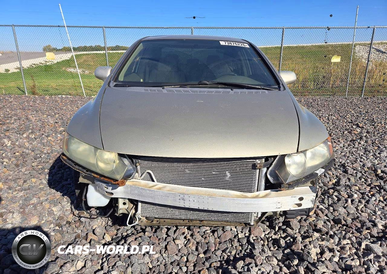 2008 Honda Civic Sedan VIN:1HGFA16518L068108 - 5