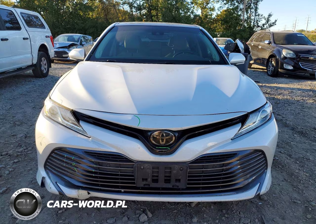 2018 Toyota Camry Xle VIN:4T1B11HK3JU095614 - 5