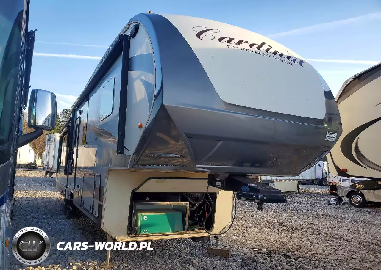 2017 Foresriver Cardinal - Camper