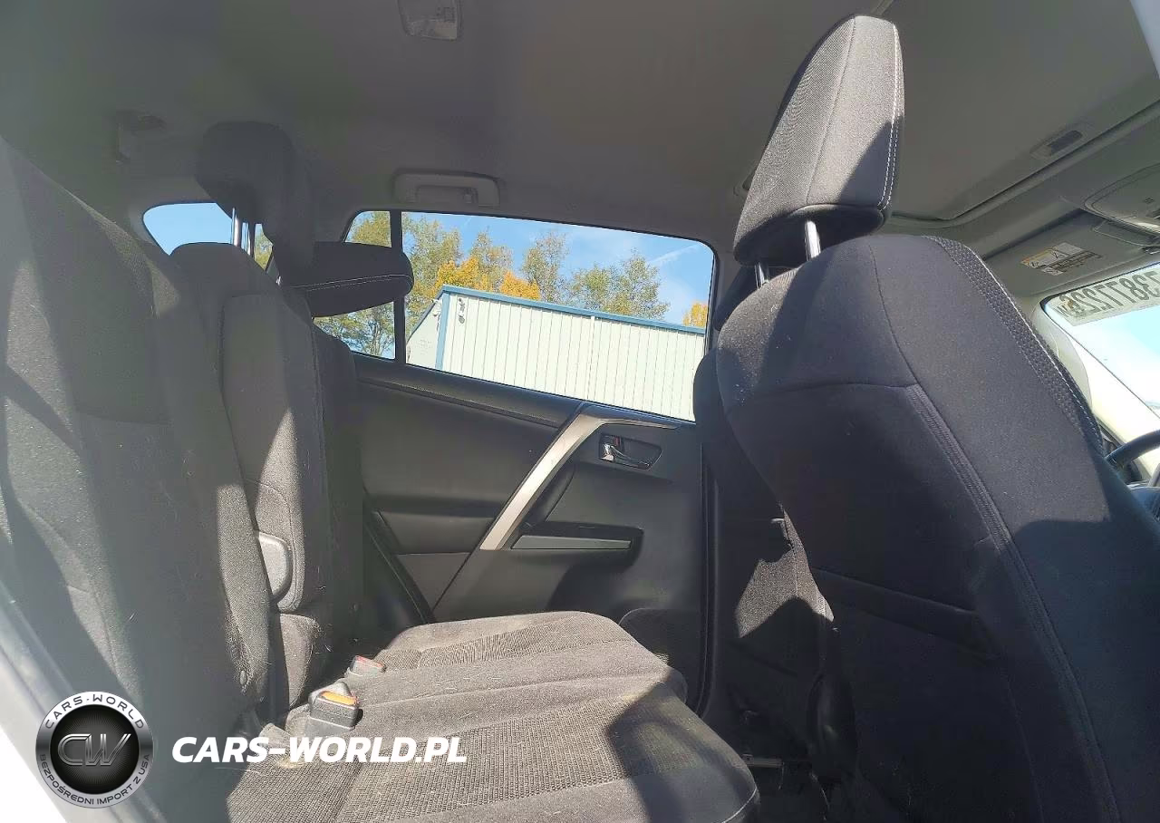 2017 Toyota Rav4 Xle VIN:JTMWFREV6HJ108162 - 10