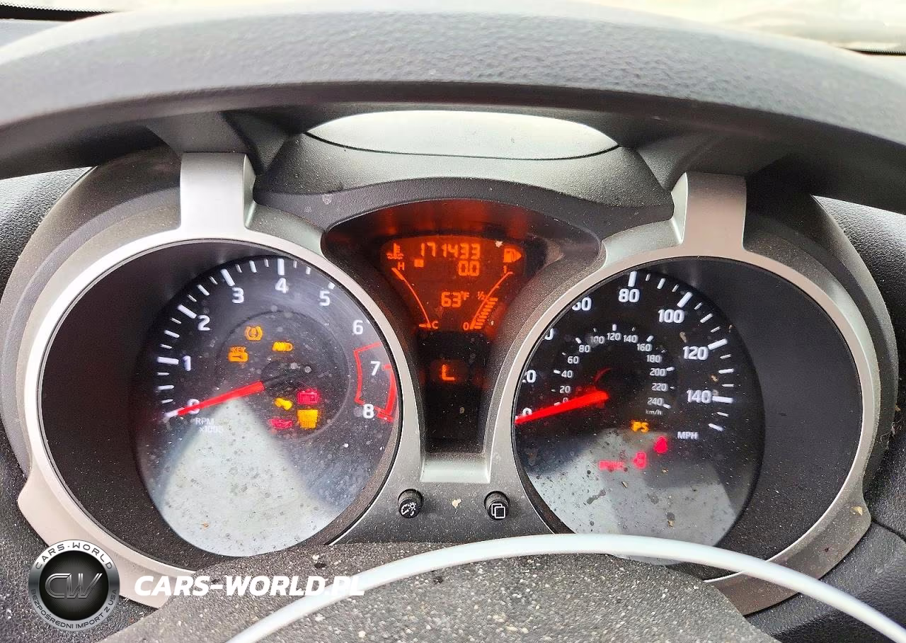2011 Nissan Juke S VIN:JN8AF5MV8BT016393 - 9