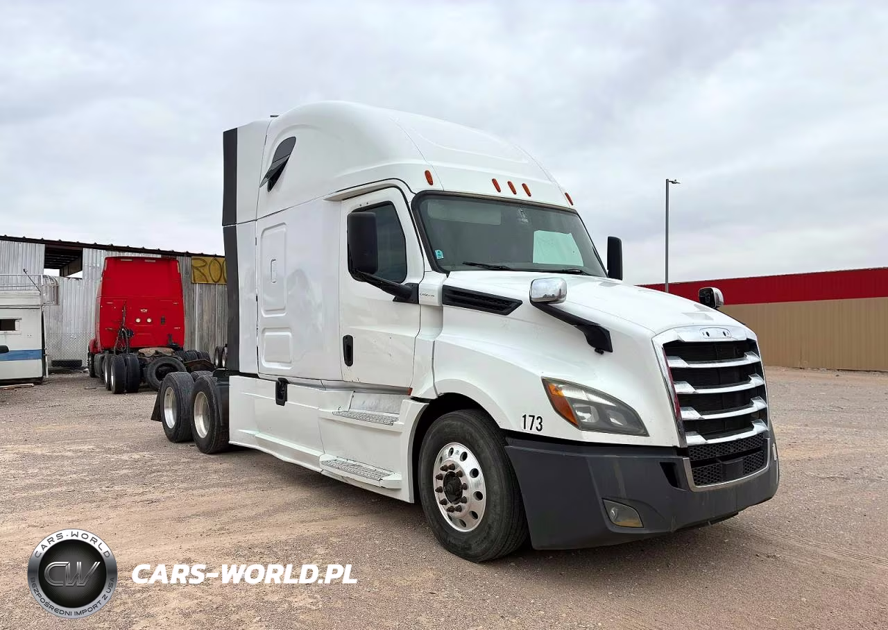 2018 Freightliner Cascadia 126