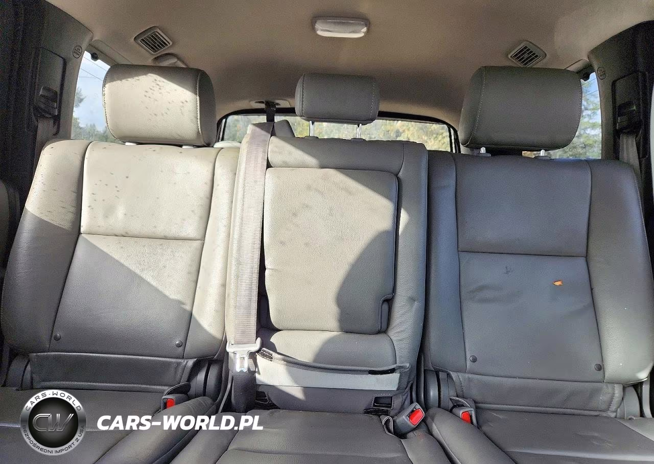 2019 Toyota Sequoia Limited VIN:5TDJY5G1XKS172089 - 10