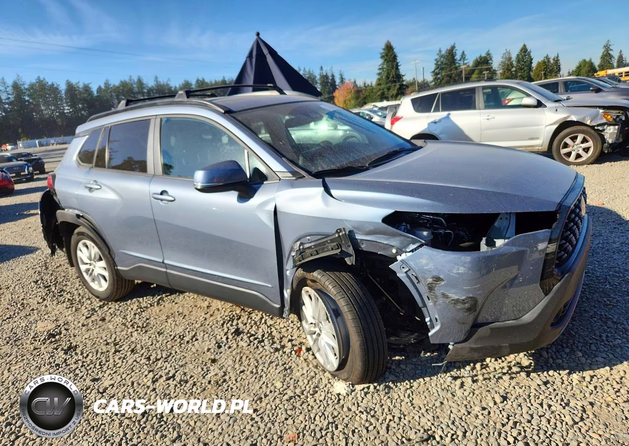 2024 Toyota Corolla Cross Le VIN:7MUBAABG7RV117404 - 4