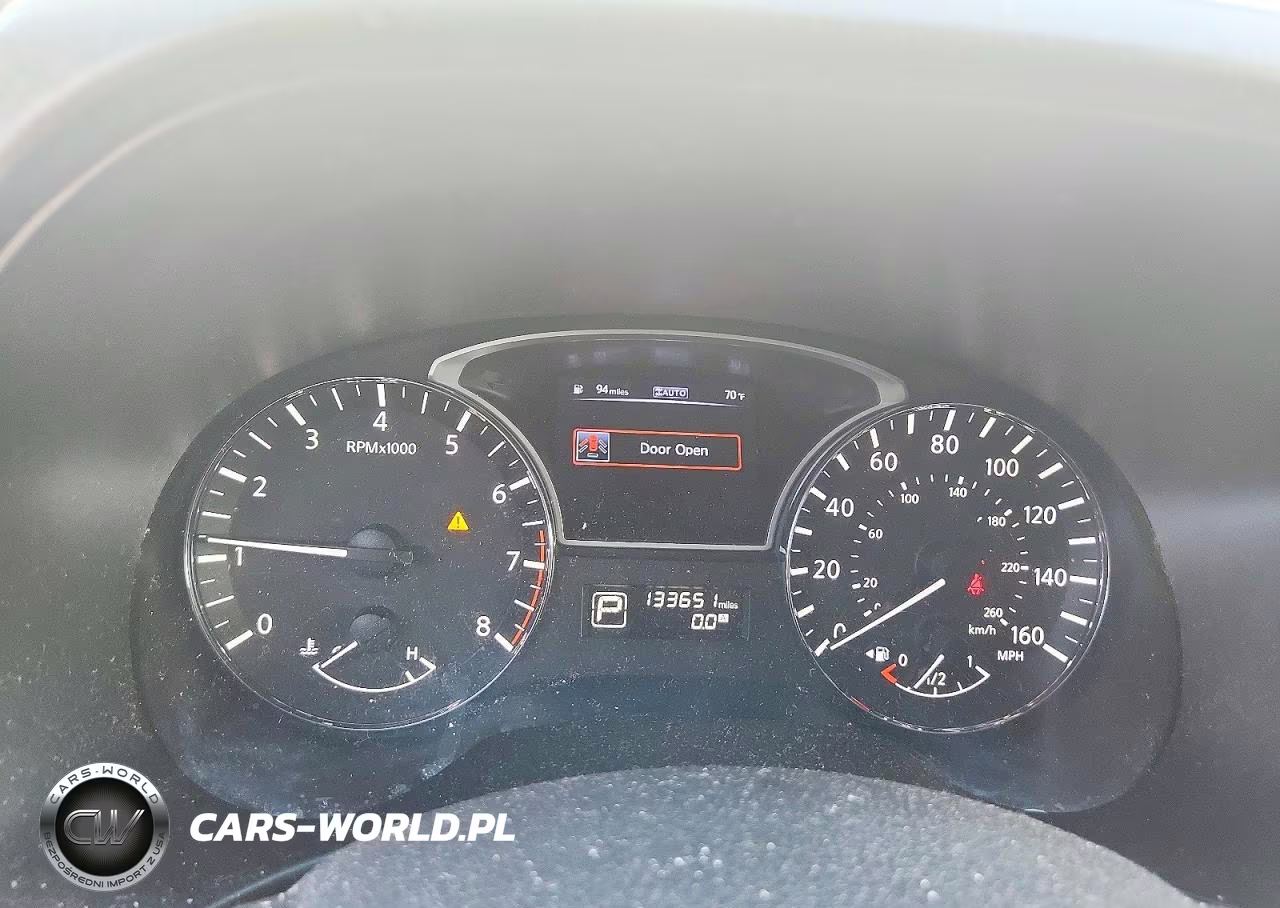 2014 Nissan Pathfinder S VIN:5N1AR2MM2EC621938 - 9