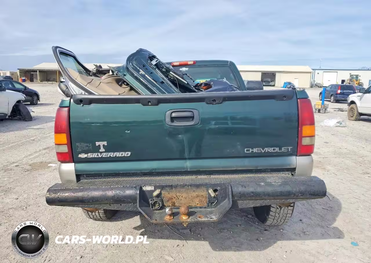 2003 Chevrolet Silverado K1500 VIN:2GCEK19T031110915 - 6