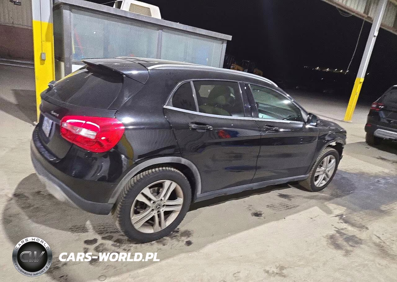 2018 Mercedes-Benz Gla 250 4Matic VIN:WDCTG4GB5JJ447842 - 3