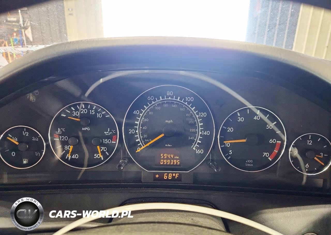 2000 Mercedes-Benz Sl 500 VIN:WDBFA68F2YF189793 - 9