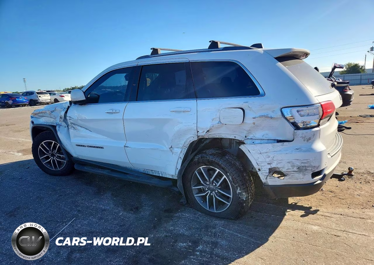 2019 Jeep Grand Cherokee Laredo VIN:1C4RJEAG8KC556572 - 2