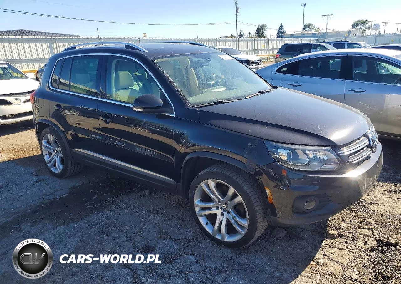 2013 Volkswagen Tiguan S VIN:WVGAV7AX5DW545085 - 4