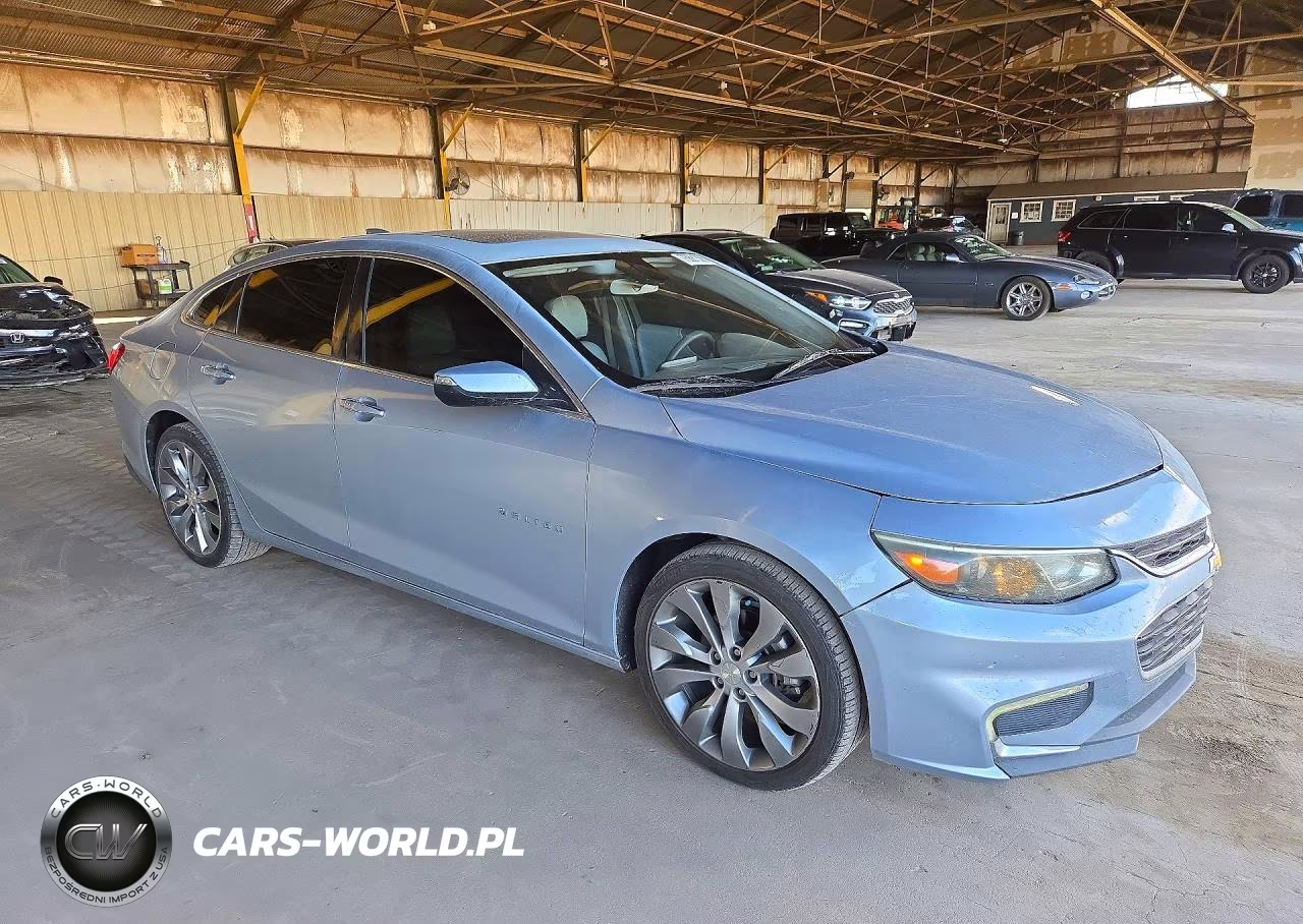 2017 Chevrolet Malibu Premier VIN:1G1ZH5SX8HF247565 - 4