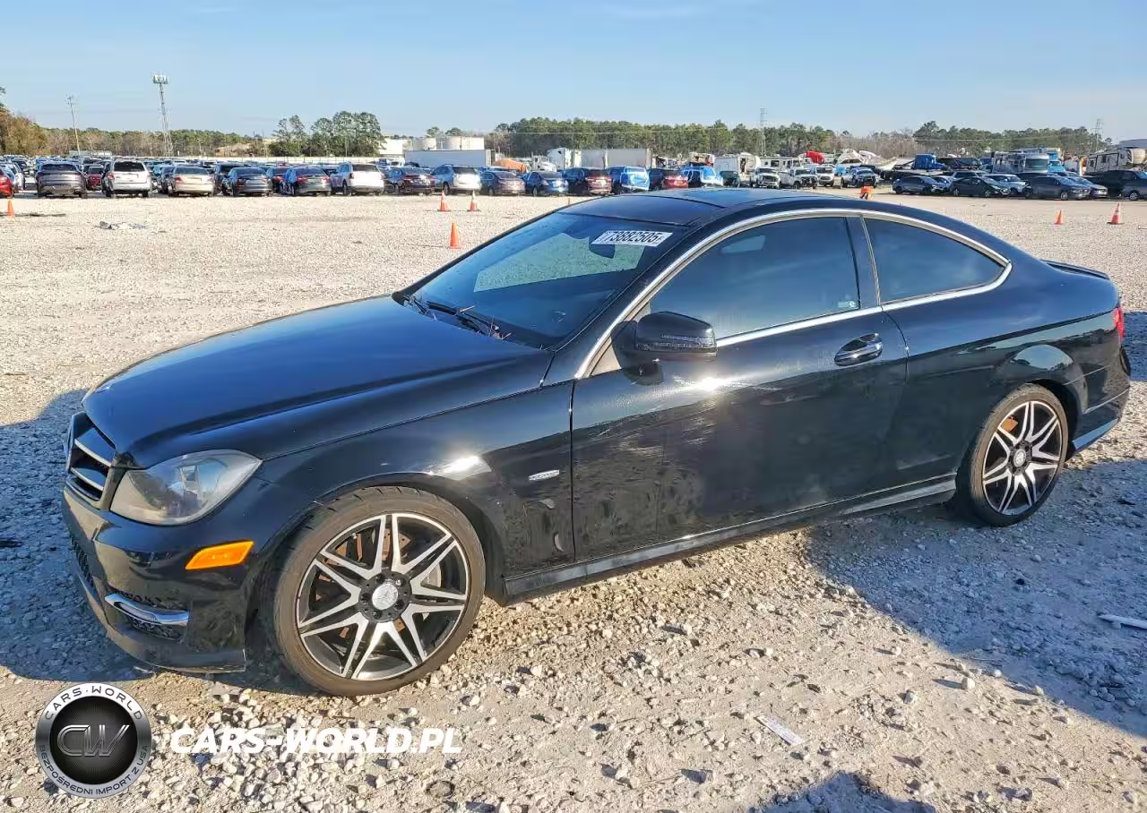 2014 Mercedes-Benz C 250