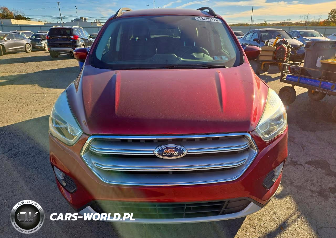 2017 Ford Escape Se VIN:1FMCU9G9XHUB35111 - 5