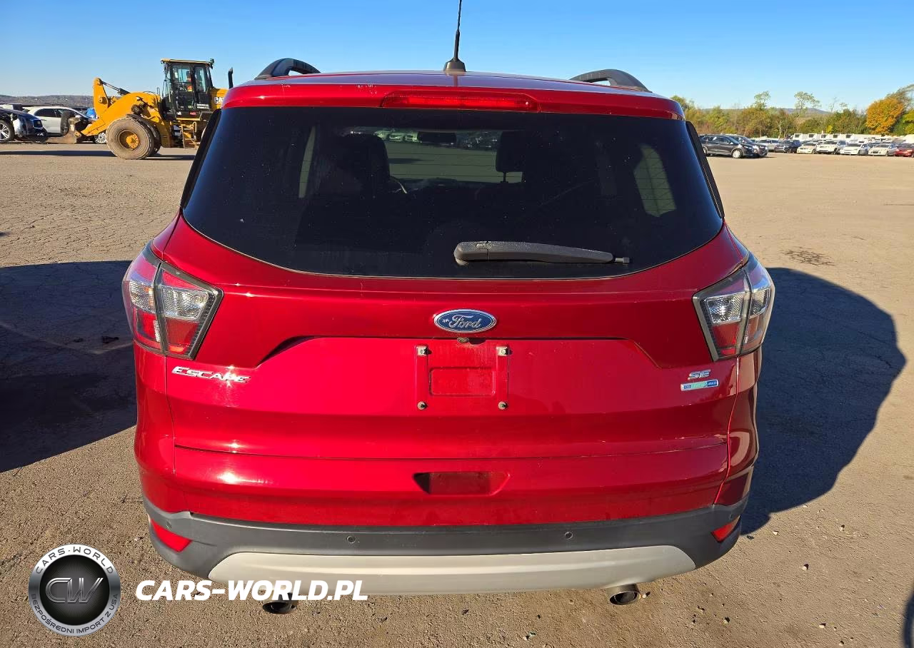 2017 Ford Escape Se VIN:1FMCU9G9XHUB35111 - 6