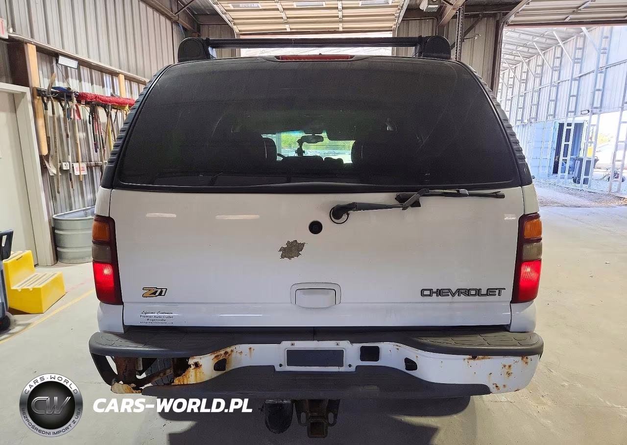 2003 Chevrolet Tahoe K1500 VIN:1GNEK13Z63R150718 - 6
