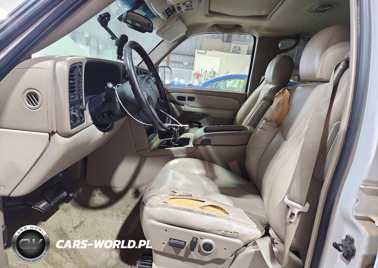 2003 Chevrolet Tahoe K1500 VIN:1GNEK13Z63R150718 - 7