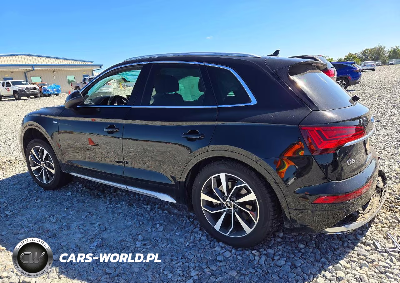 2022 Audi Q5 Premium 45 VIN:WA1GAAFY9N2103213 - 2