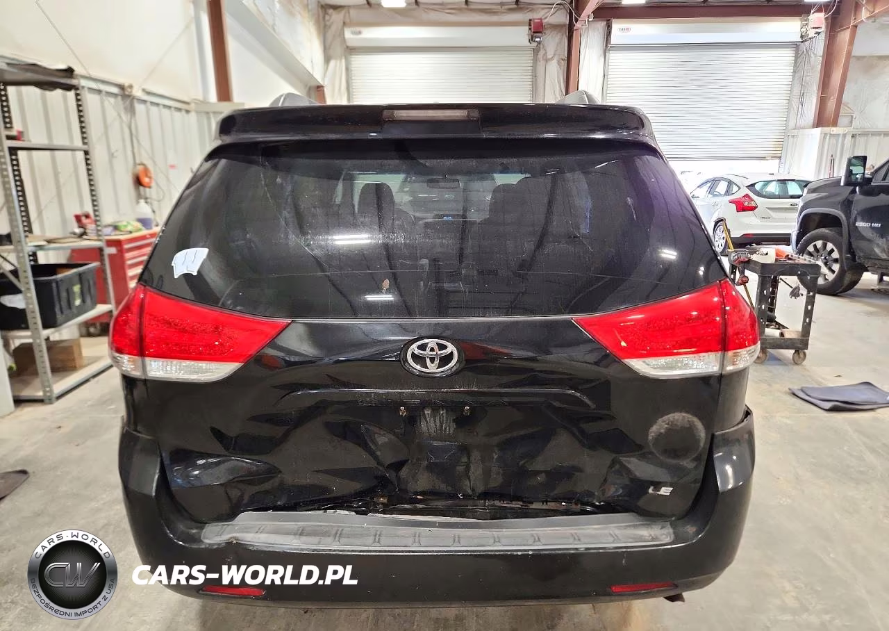 2011 Toyota Sienna Le VIN:5TDKK3DC6BS146590 - 6