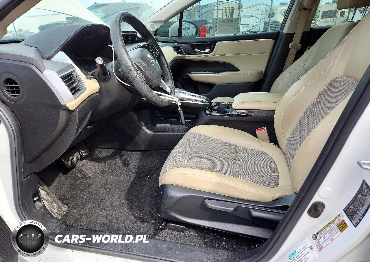 2018 Honda Clarity VIN:JHMZC5F19JC022895 - 7