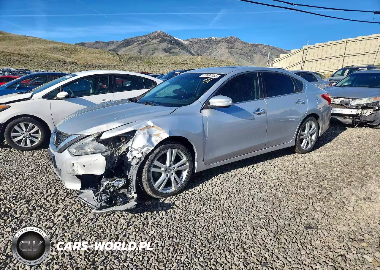 2016 Niss Altima 3.5Sl